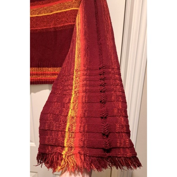 Free People Close to Me Red Turtleneck Sweater Flare Fringe Sleeve Size Large - Picture 9 of 13